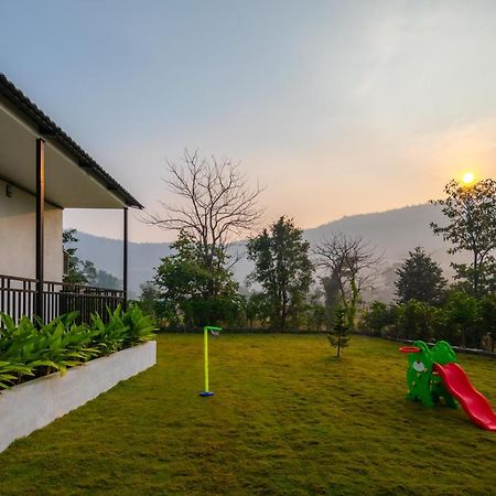 SaffronStays Turquoise Maison Karjat Extérieur photo