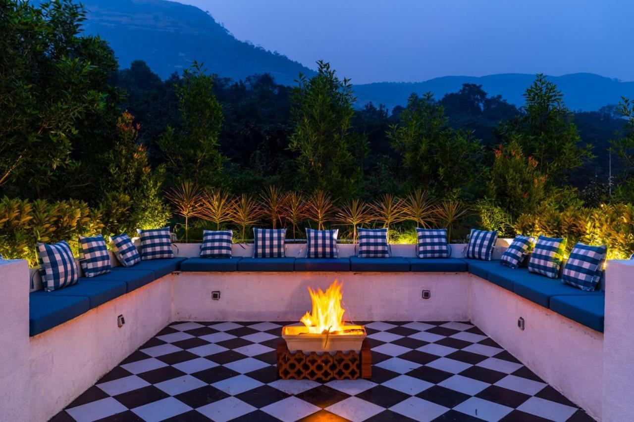 SaffronStays Turquoise Maison Karjat Extérieur photo