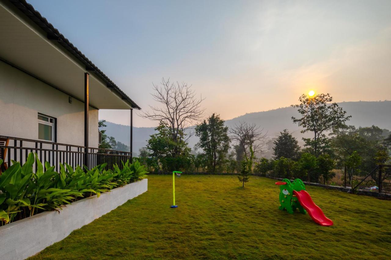 SaffronStays Turquoise Maison Karjat Extérieur photo